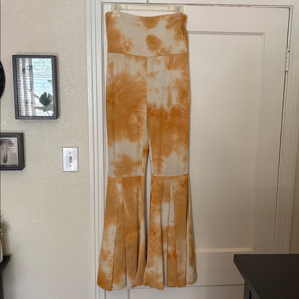 Kantha Bae Tie-Dye Buttery Bells